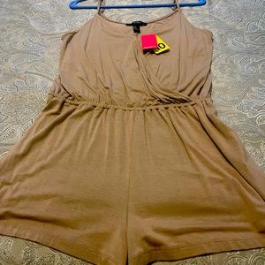 Forever 21 cute romper 😎😎😎😎🤪